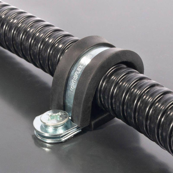 Скоба метал. с резин. покрытием СМР 50/15 (уп.10шт) Fortisflex 81757