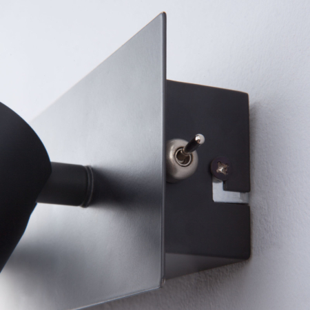 Спот Eurosvet 20066/2 черный/золото 10W