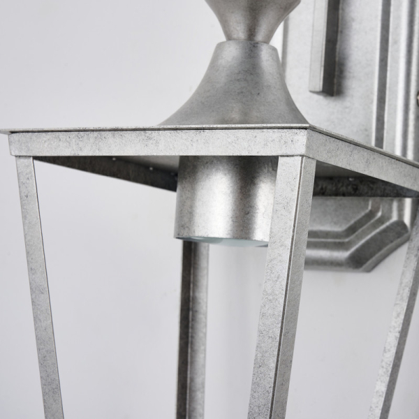 Бра Favourite 4002-1W