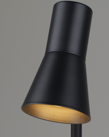 Настольная лампа Moderli V11323-1T