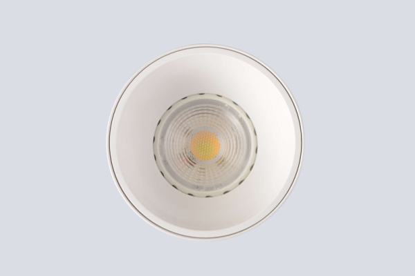 Crystal Lux CLT 084C WH