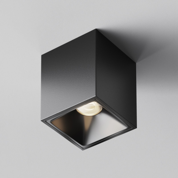 Накладной светильник Maytoni Technical C065CL-8W4K-SQ-B