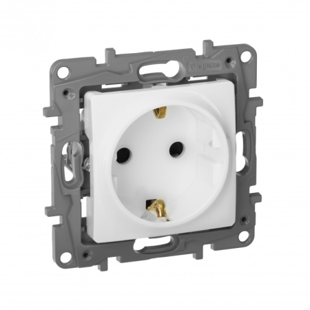 Розетка Legrand 672222