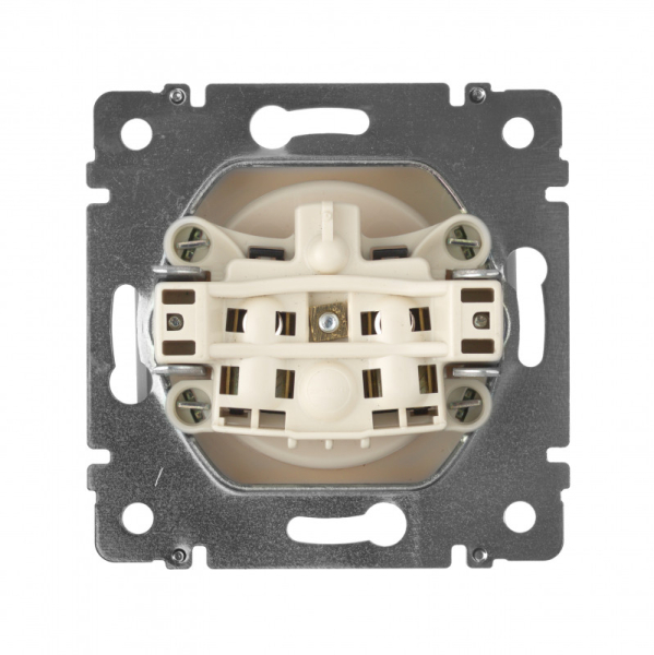 Розетка Legrand 774316