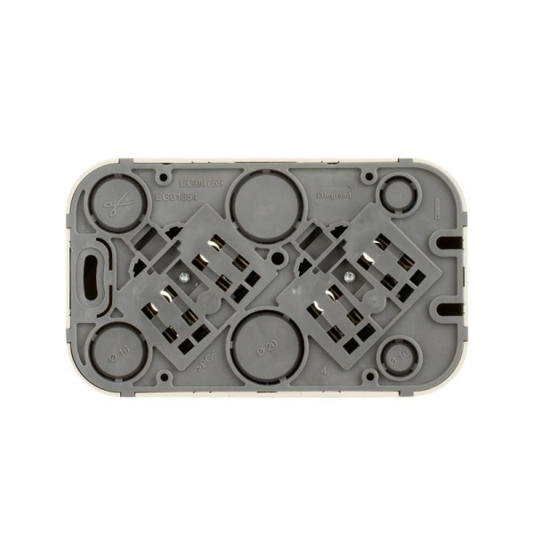 Розетка 2-м ОП Quteo 16А IP20 250В 2х2P без заземл. без защ. шторок сл. кость IEK 782261