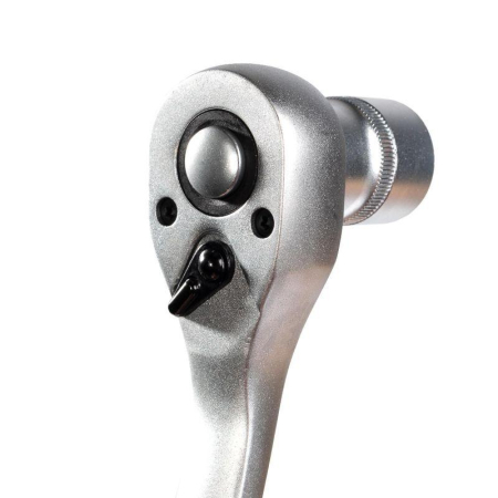 Набор инструментов НАИ-06/82 КВТ 82133