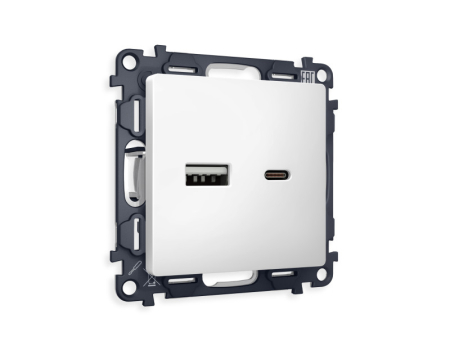 Розетка Ambrella Volt MA131010