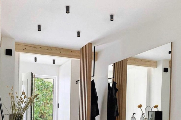 Накладной светильник ITALLINE IT02-019 black 3000K