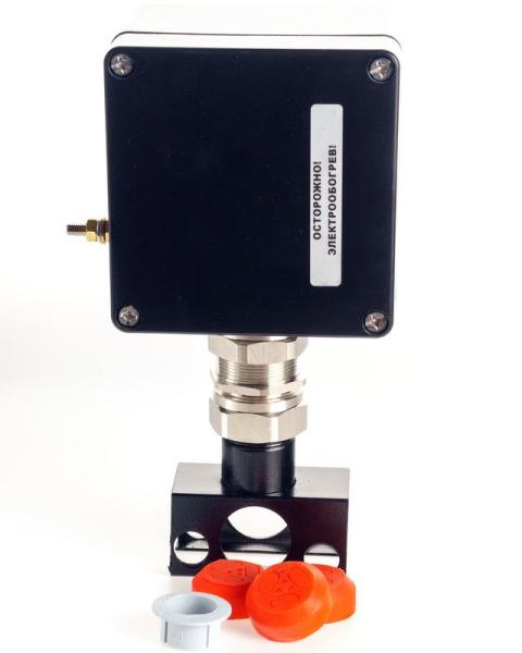 Коробка клеммная взрывозащ. на осн. модульн. упр. устройства MT с метал.опорой для подключ. 1-3 плоск. греющих кабелей или 1-3 сигнал. кабелей d1-3мм 1 резьб. отв. под М25x1.5 клем. колодка 5 модулей 10кв.мм Extherm sborka 1PM/3D