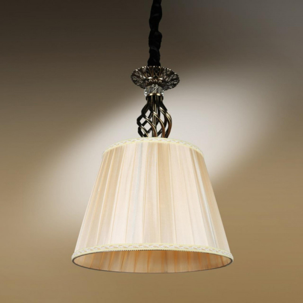 Подвесной светильник Omnilux OML-79116-01