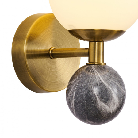 Бра Favourite 3009-1W