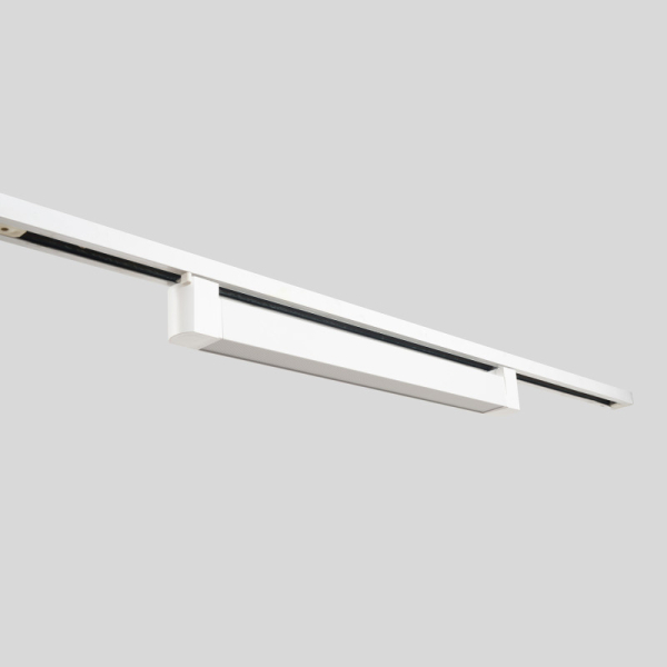 Crystal Lux CLT 0.31 010 18W WH M4000K