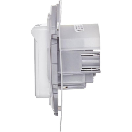 Розетка 1-м СП Inspiria 16А IP44 250В 2P+E защ. шторки с крышкой немецк. стандарт механизм бел. IEK 673740