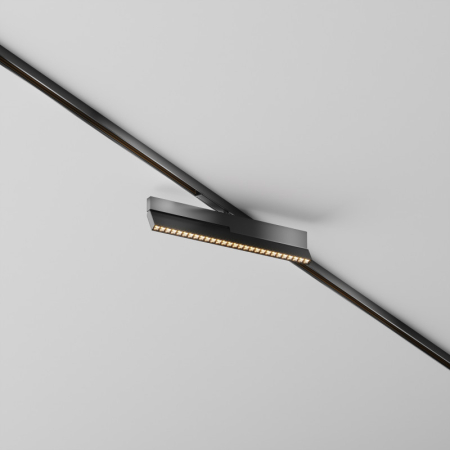 Светильник на шине Maytoni Technical TR242-4-12WTW-DD2-B