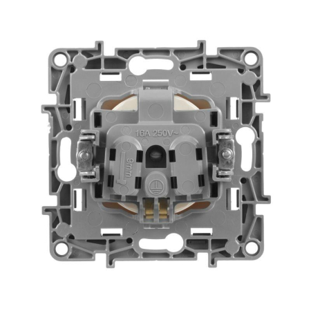 Розетка 1-м СП Etika 16А IP20 250В 2P+E с заземл. немецк. стандарт винтов. клеммы механизм сл. кость IEK 672321