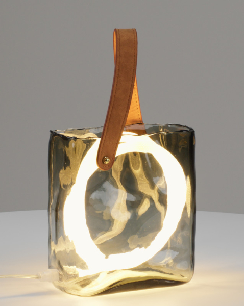 Настольная лампа Moderli V11675-TL