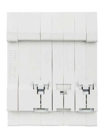 Выключатель автоматический дифференциального тока 4п (3P+N) C 32А 100мА тип A 6кА АВДТ-34 KARAT IEK MAD22-6-032-C-100