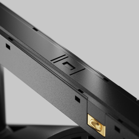 Светильник на шине Maytoni Technical TR243-18W4K-B