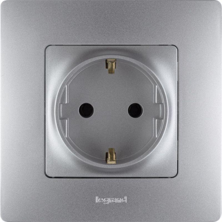 Розетка 1-м СП Etika 16А IP20 250В 2P+E с заземл. немецк. стандарт винтов. клеммы механизм алюм. IEK 672421