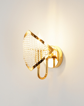 Бра Moderli V8051-1W