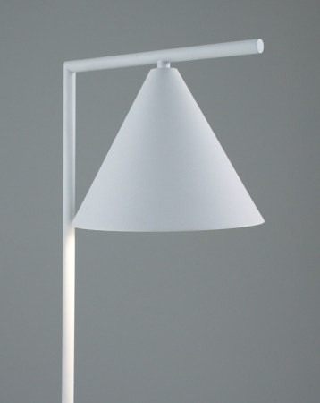 Настольная лампа Moderli V11063-1T