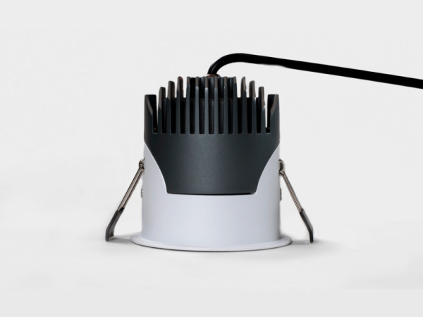 Влагозащищенный светильник SWG RC-D84-12-WH-NW65