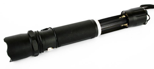 Фонарь аккумуляторный E145 CREE 1Вт фокус 3 режима 220В пластик. черн. (бокс) Ultraflash 12352