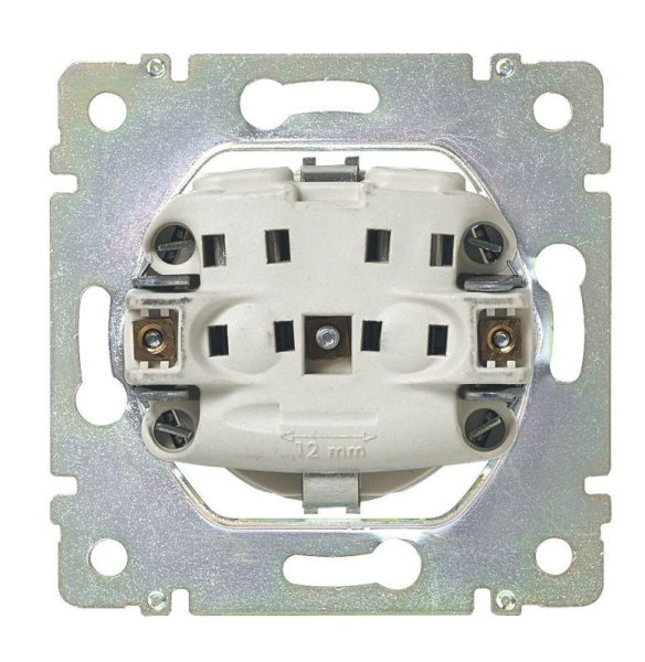 Розетка 1-м СП Valena 16А IP21 250В 2P+E защ. шторки безвинт. клеммы сл. кость IEK 774122