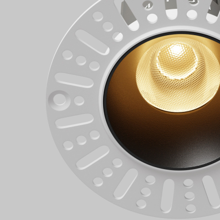 Встраиваемый светильник Maytoni Technical DL124-10W-2.7K-TRS-B