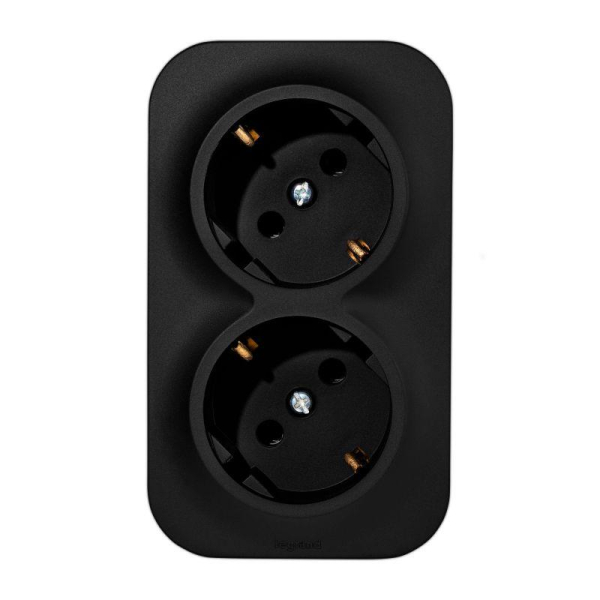 Розетка 2-м ОП Quteo 16А IP20 250В 2х2P+E с заземл. без защ. шторок черн. матов. IEK 782470