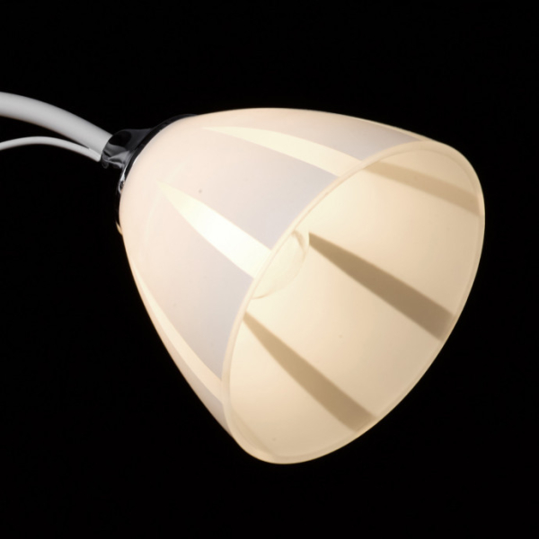 Накладная люстра DeMarkt 676015903