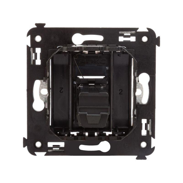 Розетка USB 3.0 1-м СП Avanti "Черный матовый" тип А-А DKC 4412303