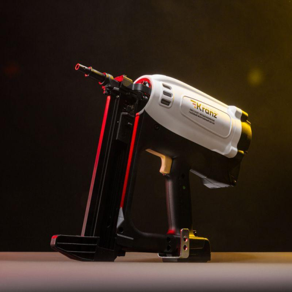 Пистолет гвоздезабивной газовый монтажный GN100, 100Дж, длина гвоздей 15-40мм, диаметр 2,7-3мм KRANZ