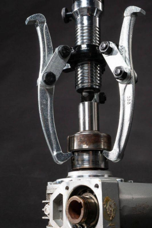 Съемник гидравлический автономный СГА-5 КВТ 79864