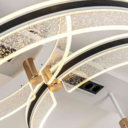 Накладная люстра LED4U L1058-880 WH