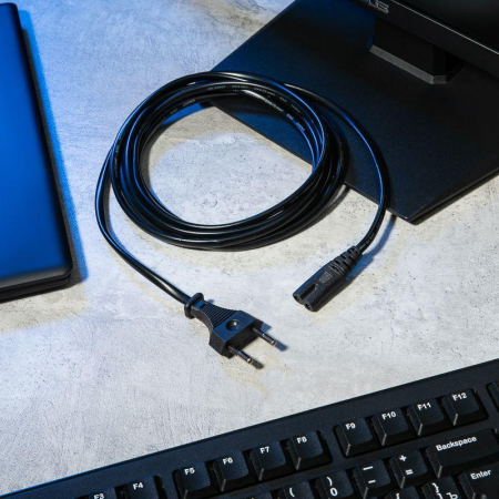 Шнур сетевой, вилка СЕЕ 7/16 - разъем IEC 320 C7, кабель 2x0,75 мм², длина 3 метра (PE пакет) REXANT