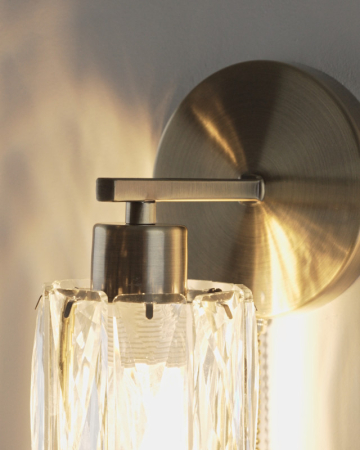 Бра Moderli V11710-1W