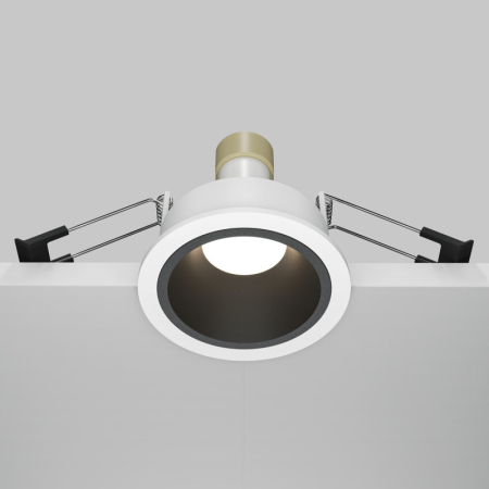 Влагозащищенный светильник Maytoni Technical DL126-GU10-WB