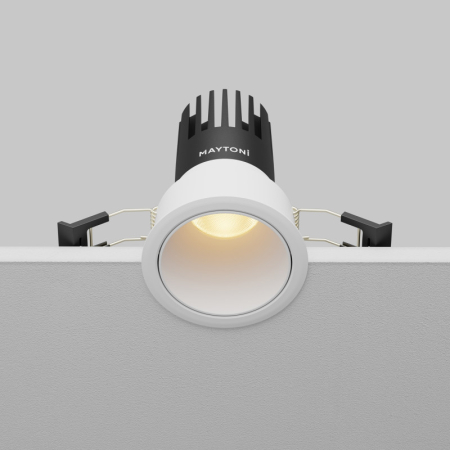 Встраиваемый светильник Maytoni Technical DL116-10W-2.7K-W