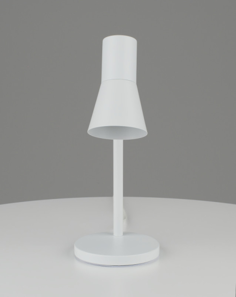 Настольная лампа Moderli V11324-1T