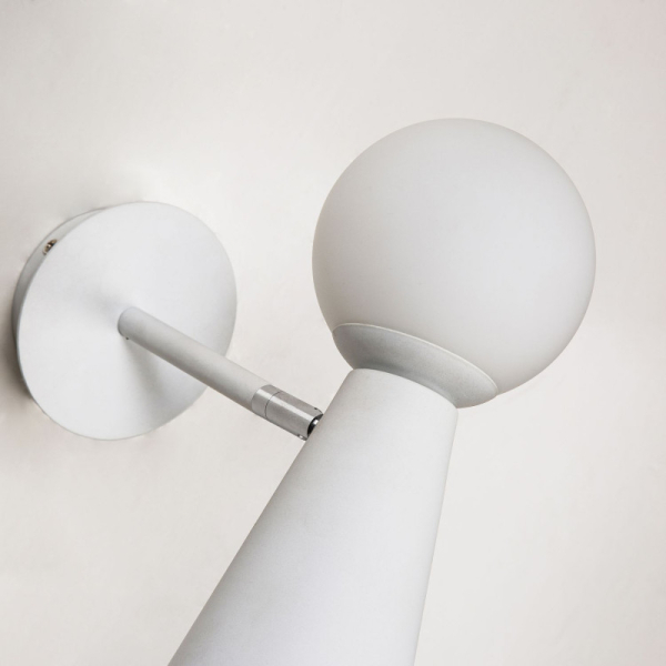 Бра Favourite 4094-1W