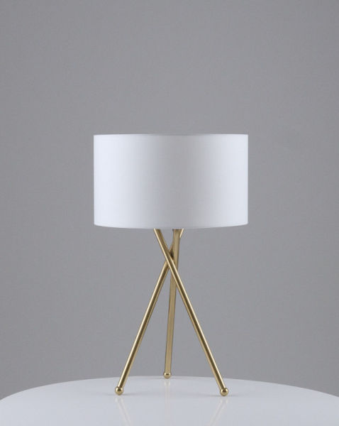 Настольная лампа Moderli V11598-1T