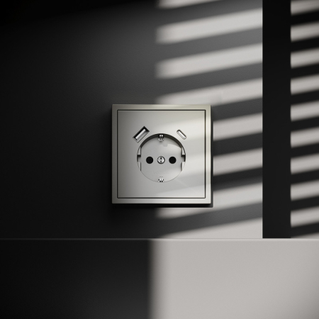 Розетка VOLTUM VLS040504