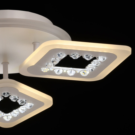 Накладная люстра DeMarkt 424014704