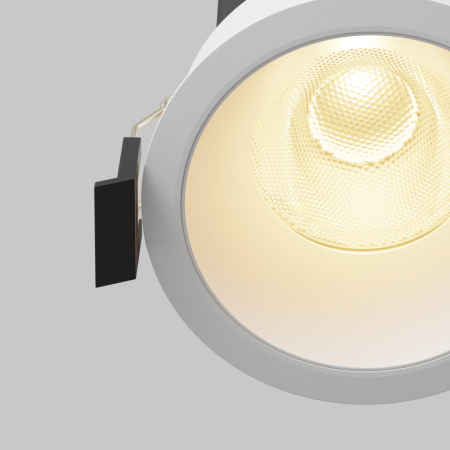 Встраиваемый светильник Maytoni Technical DL117-15W-2.7K-W