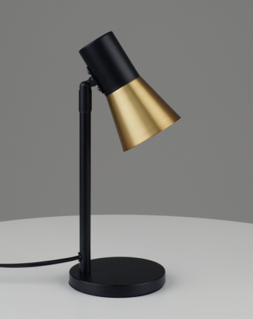 Настольная лампа Moderli V11325-1T